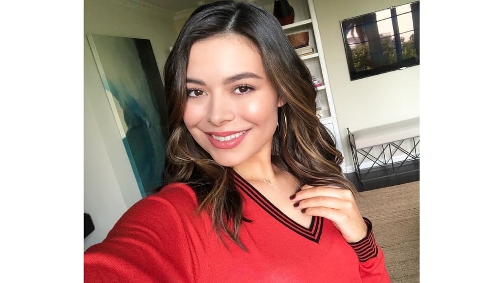 Miranda Cosgrove Wiki Age Boyfriend Biography Facts Amp More