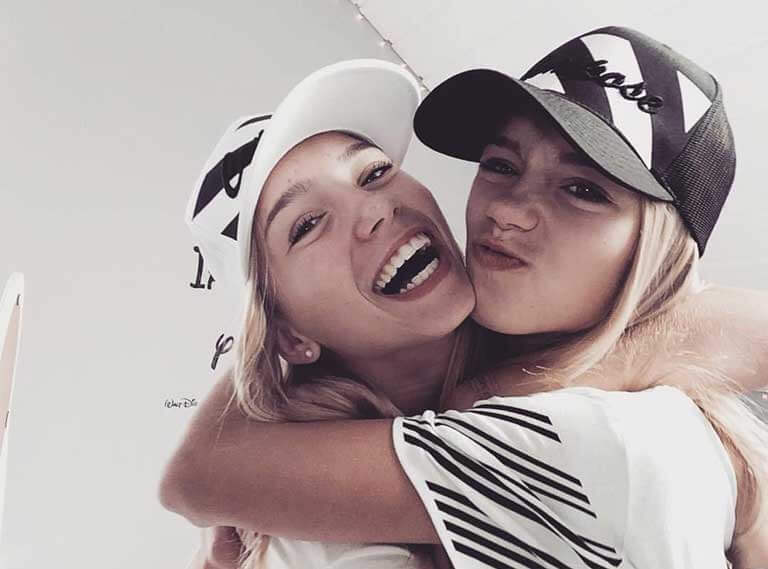 Biography of Lisa and Lena