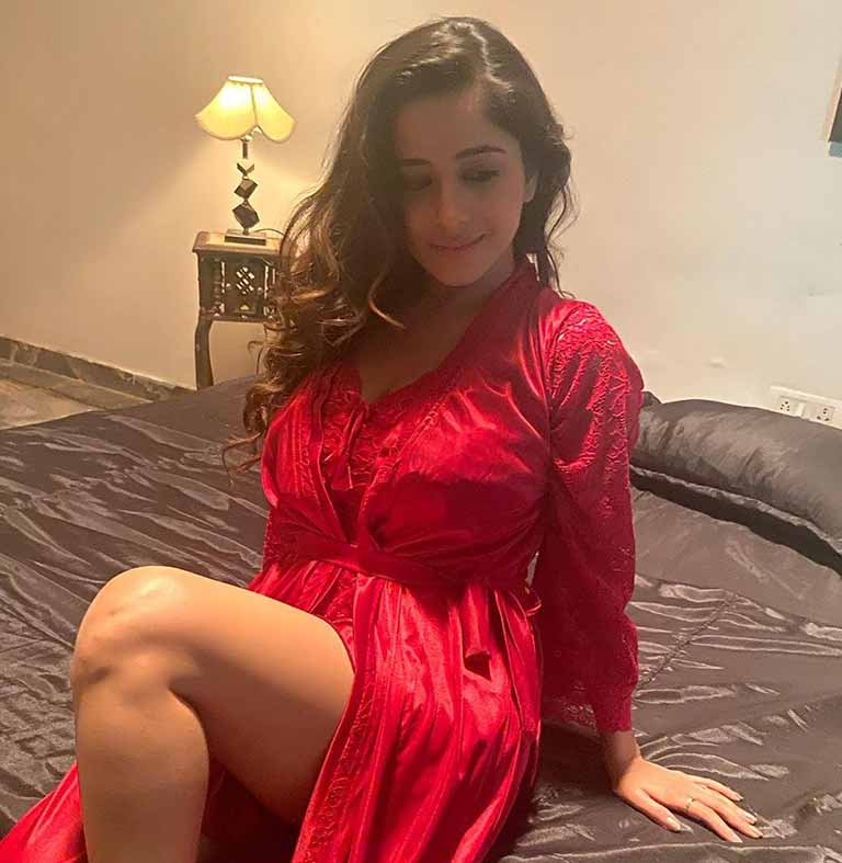 Kate Sharma's Age